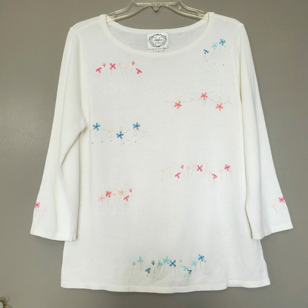 QVC Stitches in Time Knit Top Womens Size Small White Stitched Flowers Embellish